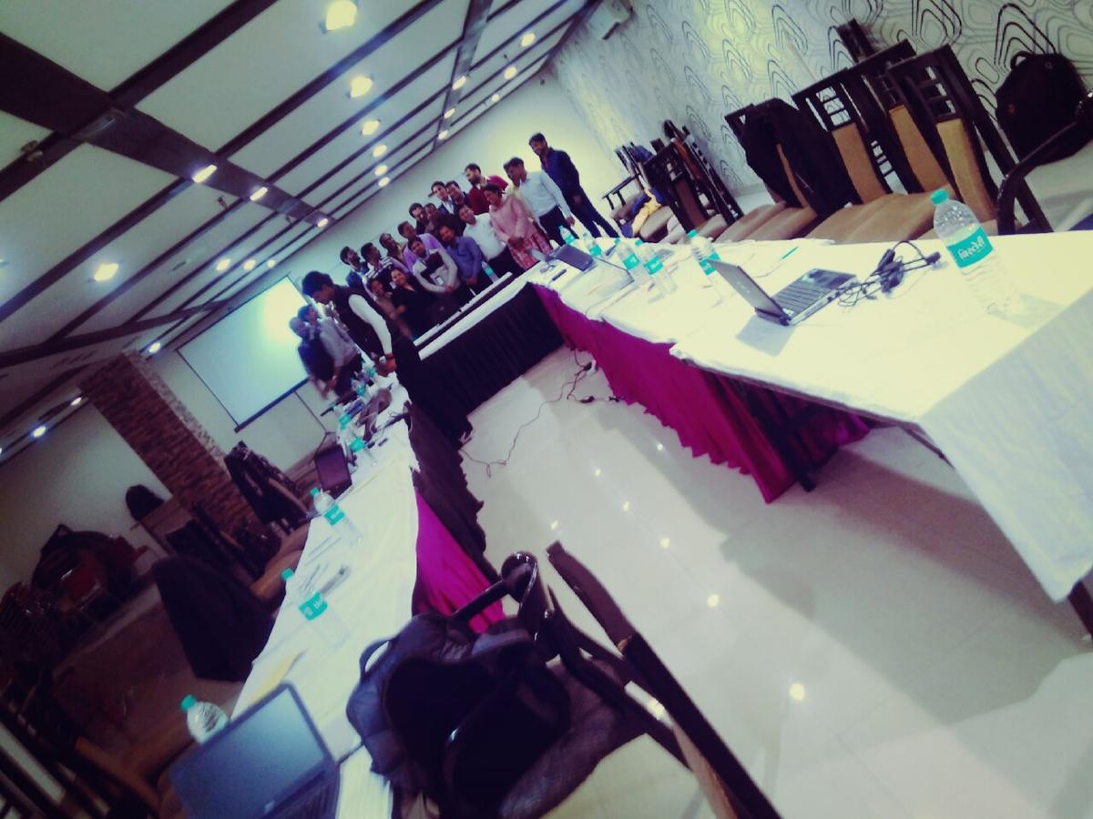 Hotel New Walnut Castle Paharganj ภายนอก รูปภาพ